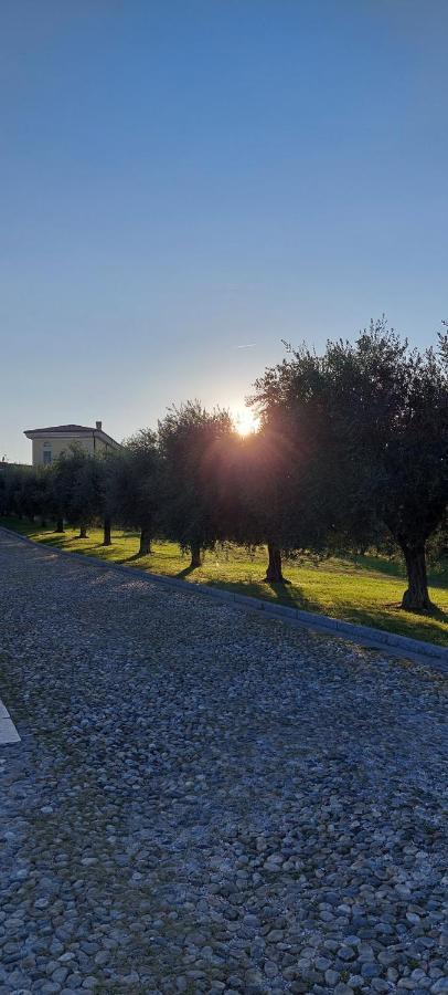 Antica Dimora Appartement San Felice del Benaco Buitenkant foto