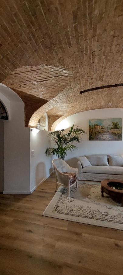 Antica Dimora Appartement San Felice del Benaco Buitenkant foto