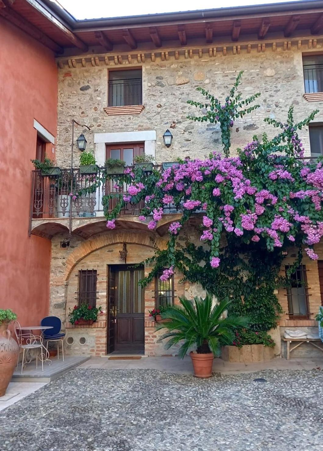 Antica Dimora Appartement San Felice del Benaco Buitenkant foto